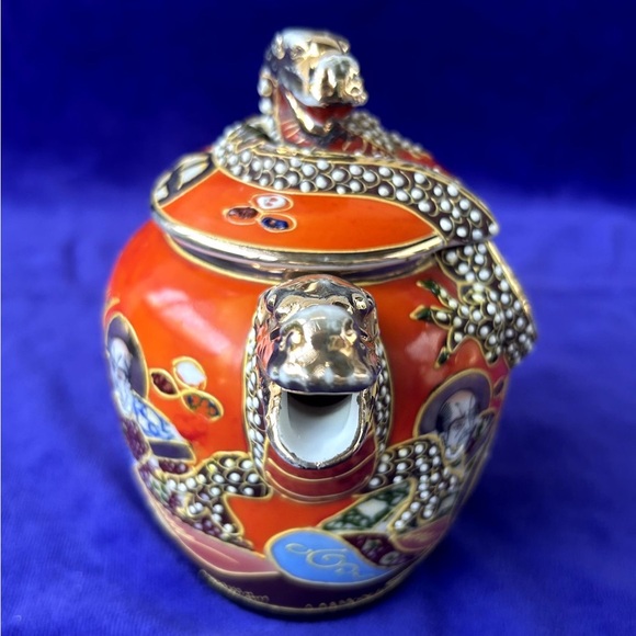 Antique Japanese Satsuma Dragonware Moriage Gold Tea Set - Hand Painted - Picture 3 of 16